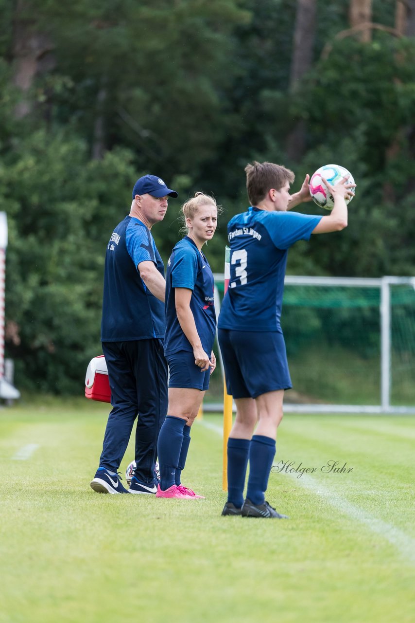 Bild 132 - F SV Boostedt - SV Fortuna St. Juergen : Ergebnis: 2:1